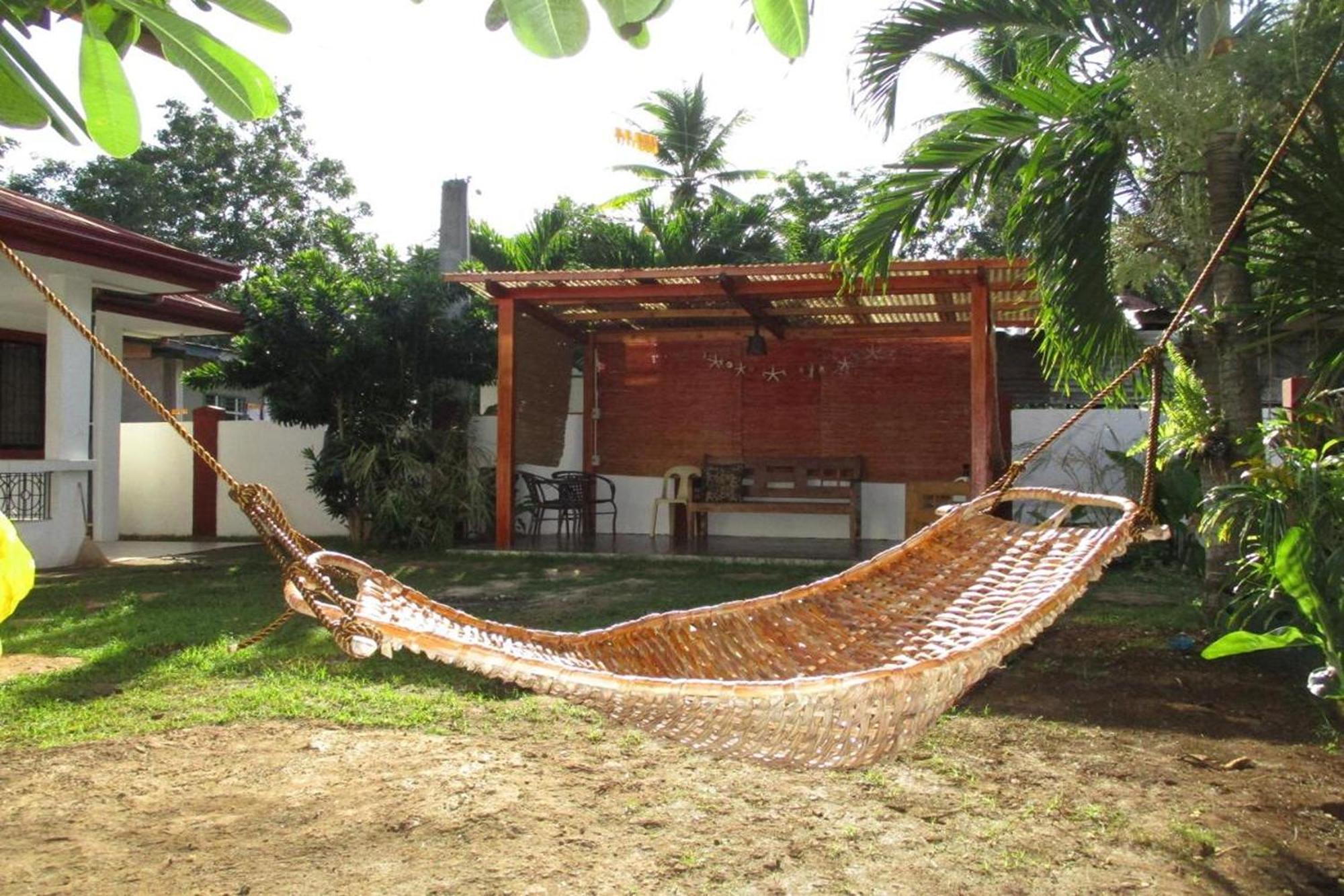 Intoy'S Place Panglao Near Beach Екстериор снимка